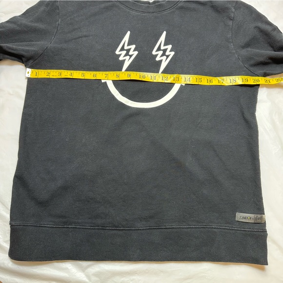 J Balvin Vibras by JBalvin x GEF’ black long sleeve sweatshirt sz S unisex - Picture 9 of 17